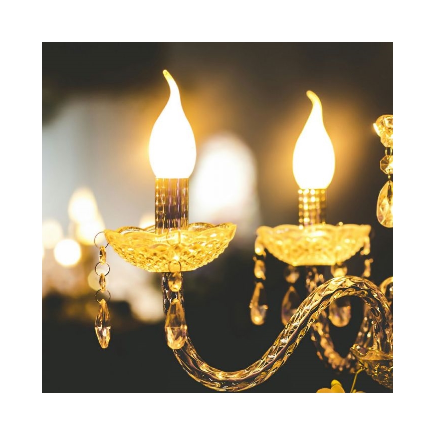 LED-filamentlampa E14/4W/230V 3000K