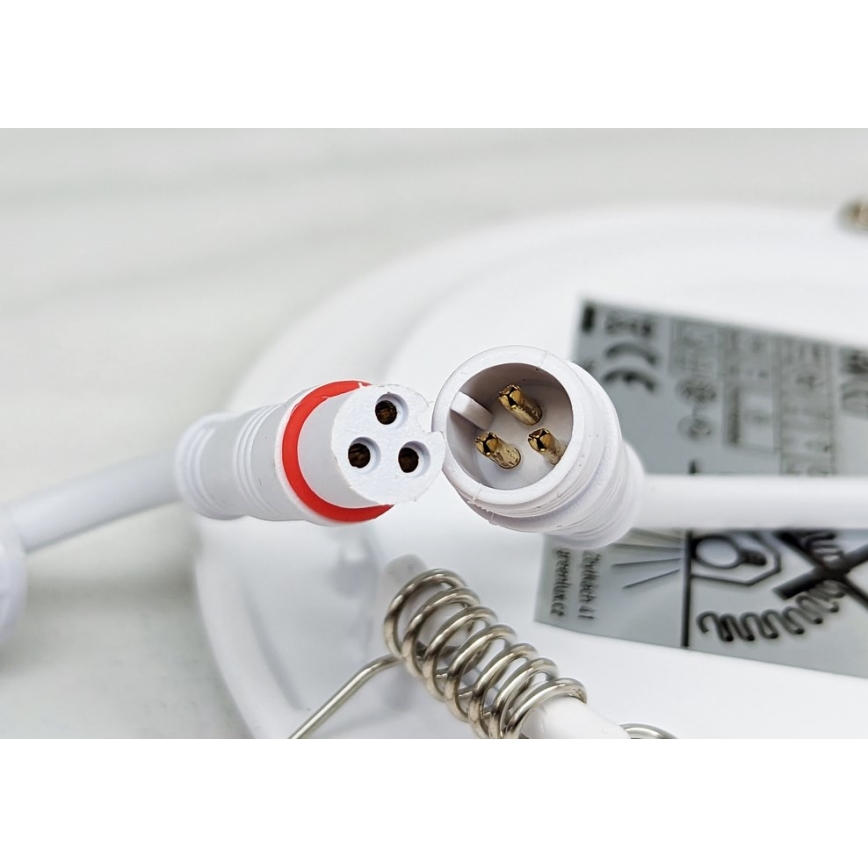 LED infälld belysning VEGA LED/12W/230V 2900/3900/5800K 17,5x17,5 cm vit