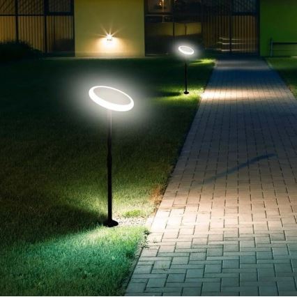 LED Justerbar solcellslampa GARDEN LED/8W/5V 60-129 cm 4000K IP65 2000 mAh