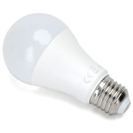 LED-lampa med rörelse- och skymningssensor A60 E27/12W/230V 6500K - Aigostar