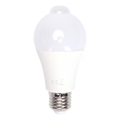 LED-lampa med rörelse- och skymningssensor A60 E27/6W/230V 3000K - Aigostar