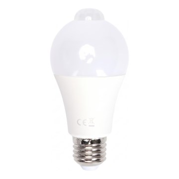 LED-lampa med rörelse- och skymningssensor A60 E27/9W/230V 6500K - Aigostar