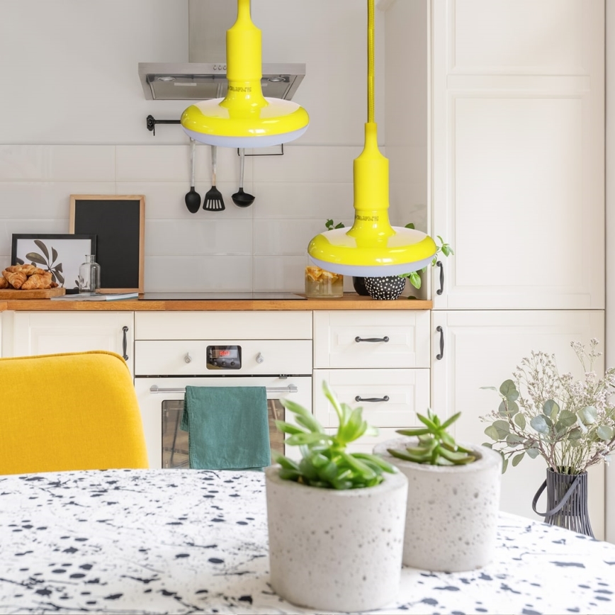 LED-lampa på kabel 1xE27/15W/230V 6000K gul