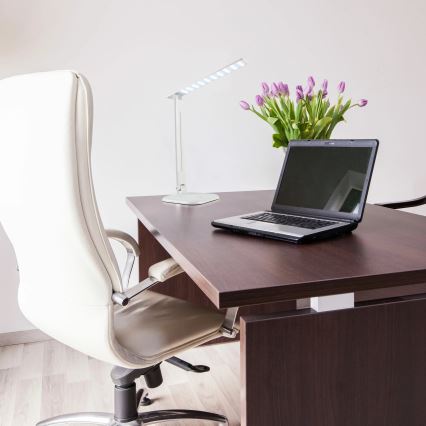 LED ljusreglerad bordslampa touch JOWI LED/8W/230V vit