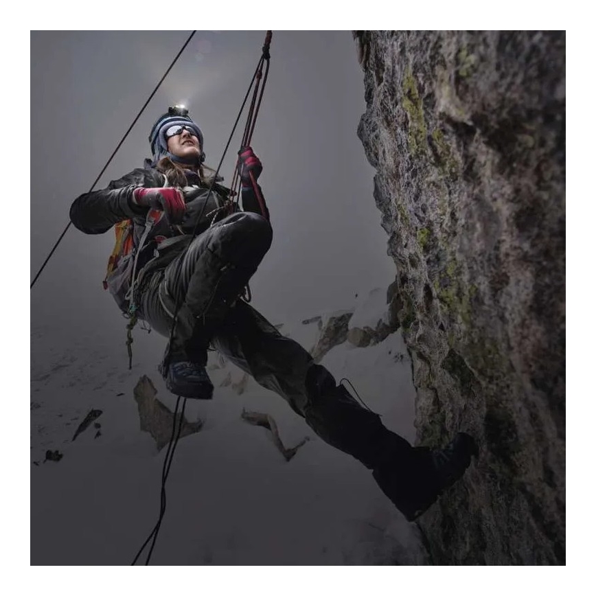 LED Ljusreglerad rechargeable headlamp GP XPLOR PHR19 LED/1x18650/5V IPX8