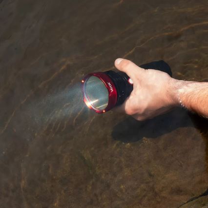 LED Ljusreglerad uppladdningsbar ficklampa LED/20W/5V IPX5 2000 glansig 6000 mAh