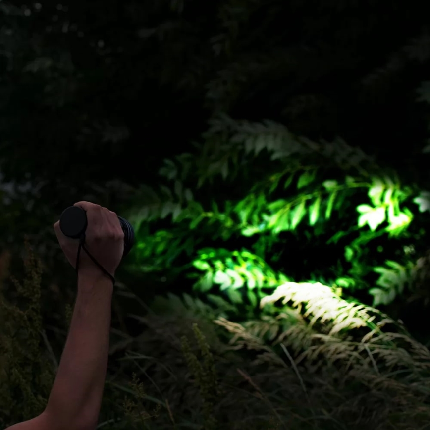 LED Ljusreglerad uppladdningsbar ficklampa LED/5V IPX4 600 glansig 1200 mAh