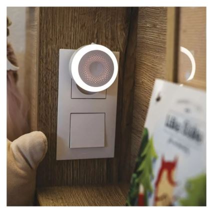 LED nattlampa för vägguttag LED/0,5W/230V