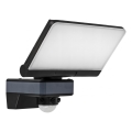 LED-reflektor med rörelsesensor och skymningssensor LED/44W/230V 4200K IP54 svart