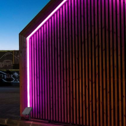 LED RGB Ljusreglerad solcell list LED/1,2W/3,7V IP67 5m + fjärrkontroll