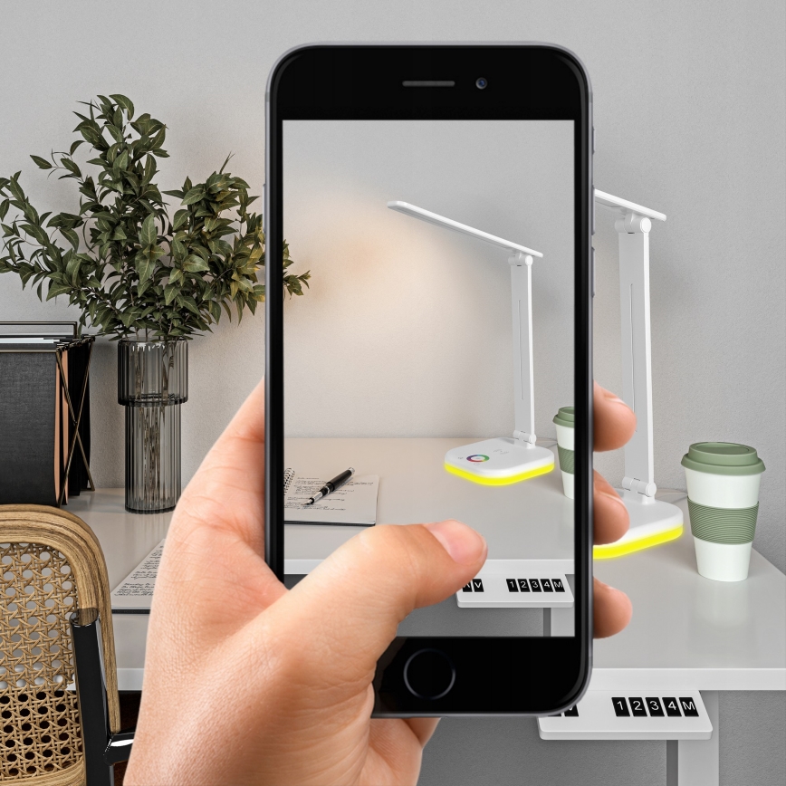 LED RGBW dimbar bordslampa med trådlös laddning LED/7W/5V USB vit