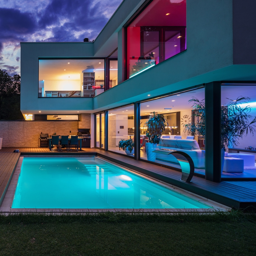 LED RGBW Dimbar slinga badrum LED/12,5W/12V IP65 5m Wi-Fi Tuya