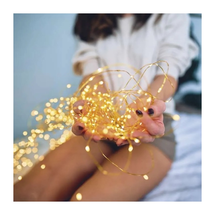 LED Solcellsljusslinga LED/2,4W/1,2V 1xAA 15 m IP44 3000K 600 mAh