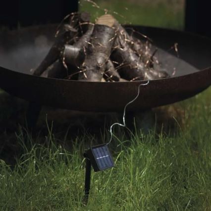 LED Solcellsljusslinga LED/2,4W/1,2V 1xAA 15 m IP44 3000K 600 mAh