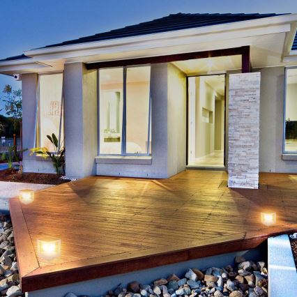 LED Solarlampa med sensor LED/2W/5,5V 3000K IP65 2600 mAh vit