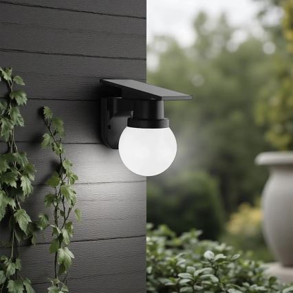 LED solcellsdriven vägglampa LED/3,7V 3000/4000/6400K IP54 1800 mAh svart + fjärrkontroll
