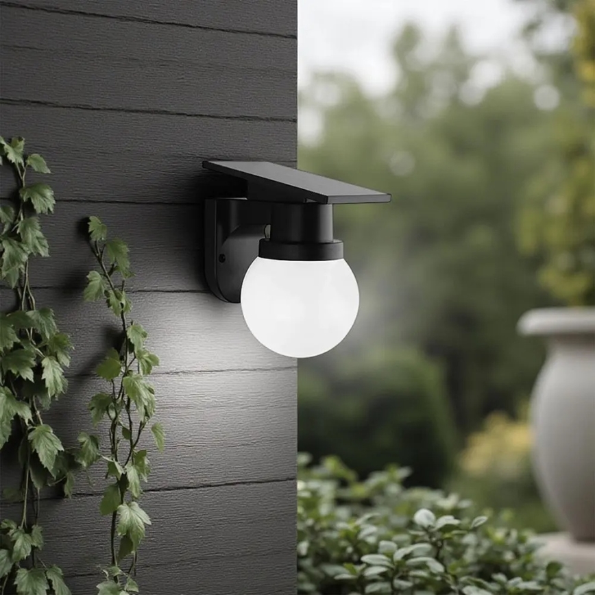 LED solcellsdriven vägglampa LED/3,7V 3000/4000/6400K IP54 1800 mAh svart + fjärrkontroll