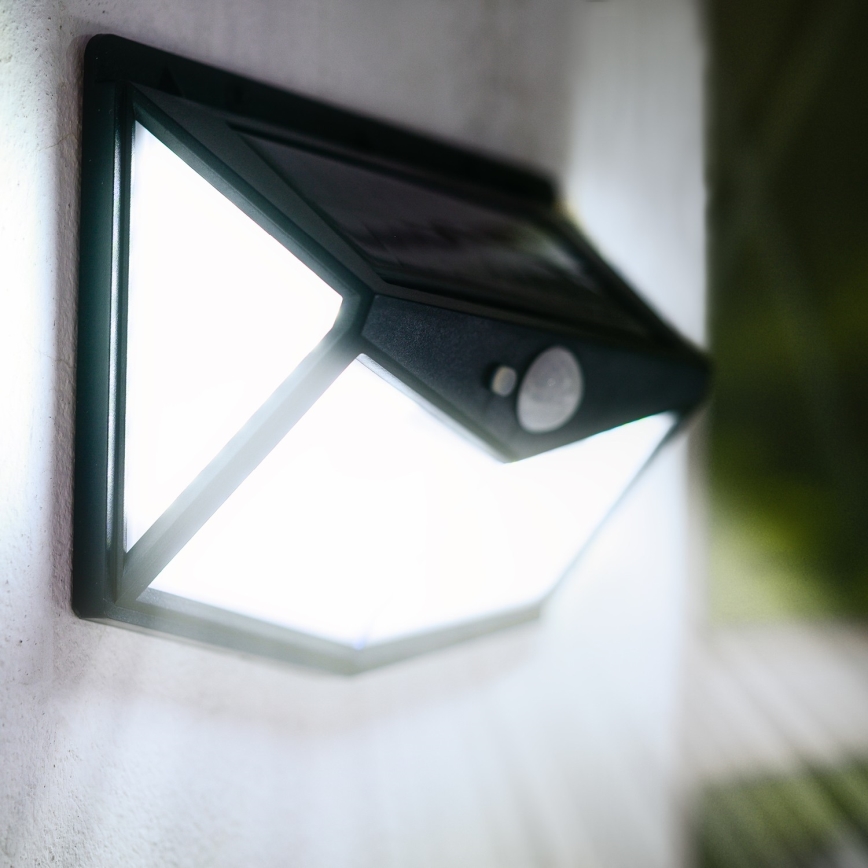 LED solcellsvägglampa med sensor LED/1W/3,7V 6500K IP44 1200 mAh