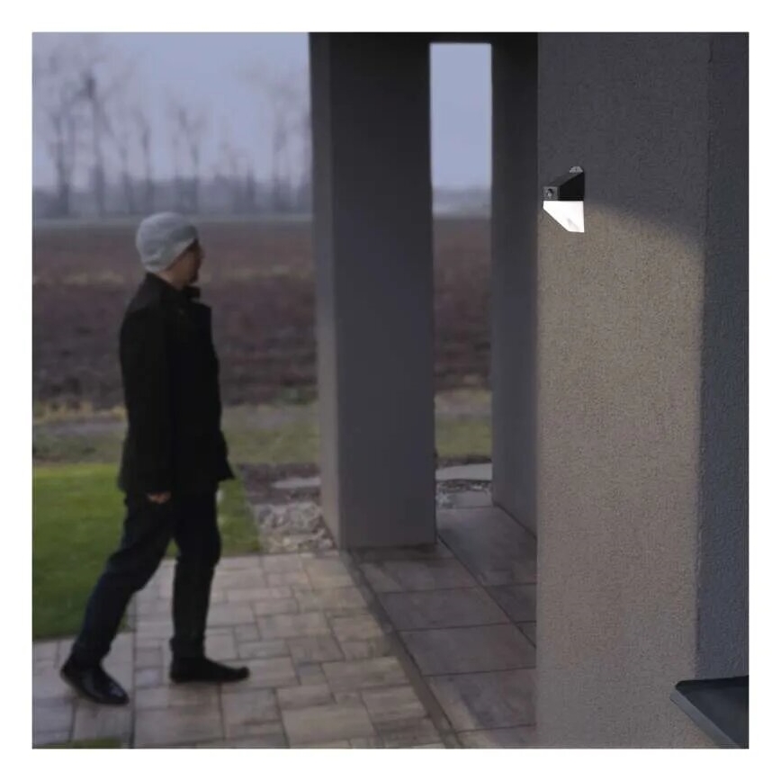 LED Solcellsvägglampa med sensor LUMI LED/3,7W IP65 svart