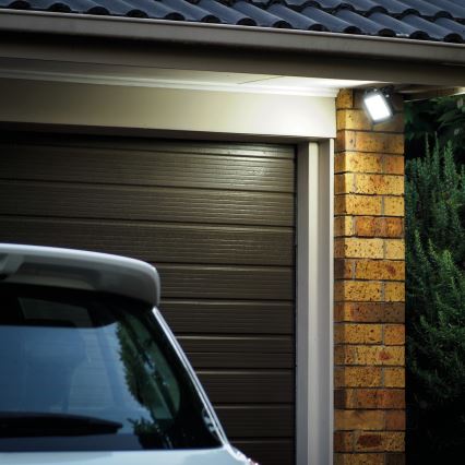 LED strålkastare för utomhusbruk LED/30W/230V IP65 6500K