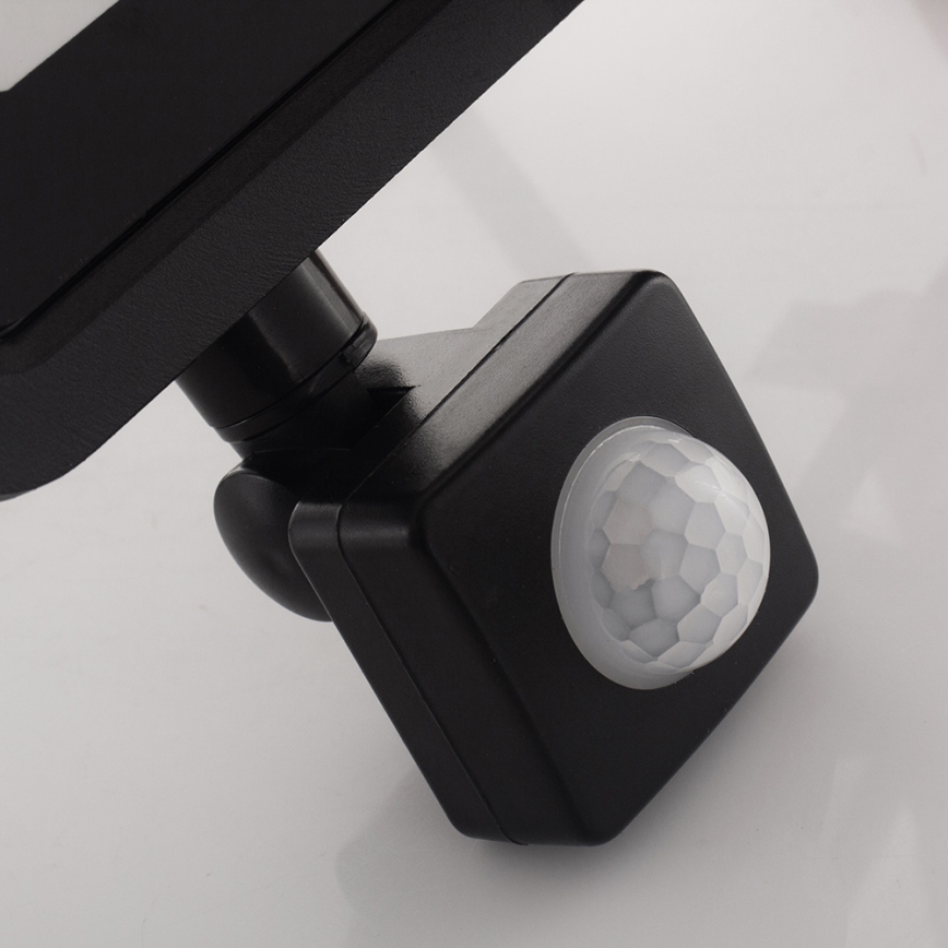 LED-strålkastare med sensor LED/20W/230V IP65