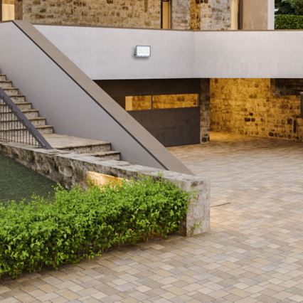 LED-strålkastare med solpanel FOCUS 100W/15000 mAh 3,2V 6000K IP65 + fjärrkontroll