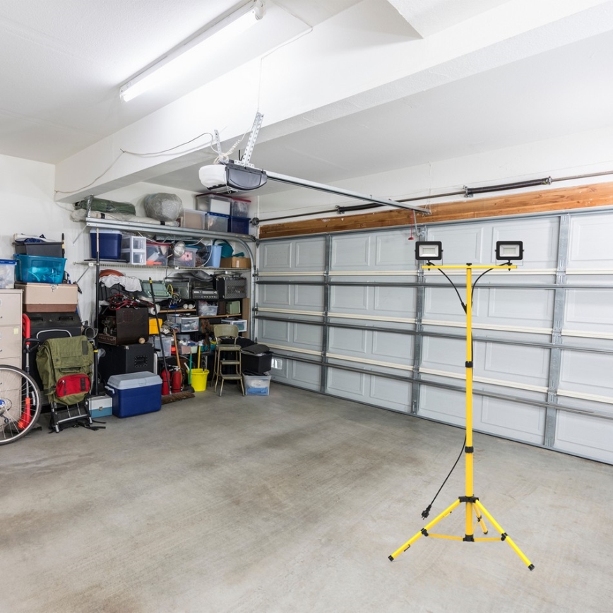 LED-strålkastare med stativ 2xLED/30W/230V 4000K IP44