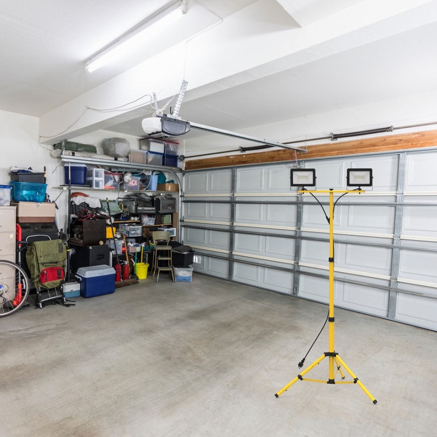 LED-strålkastare med stativ 2xLED/50W/230V 4000K IP44