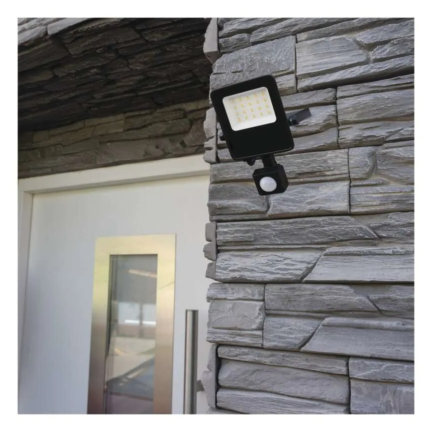 LED-strålkastare med sensor VISIO LED/30W/230V 4000K IP65