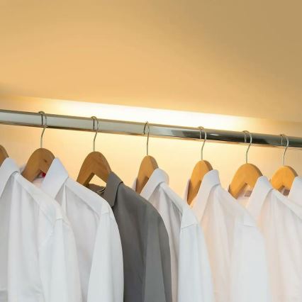 LED underskåpsbelysning med sensor LED/1,5W/5V 3000K 1500 mAh