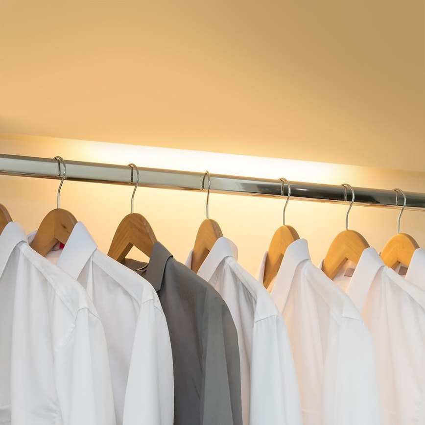 LED underskåpsbelysning med sensor LED/2W/5V 2200 mAh 3000K