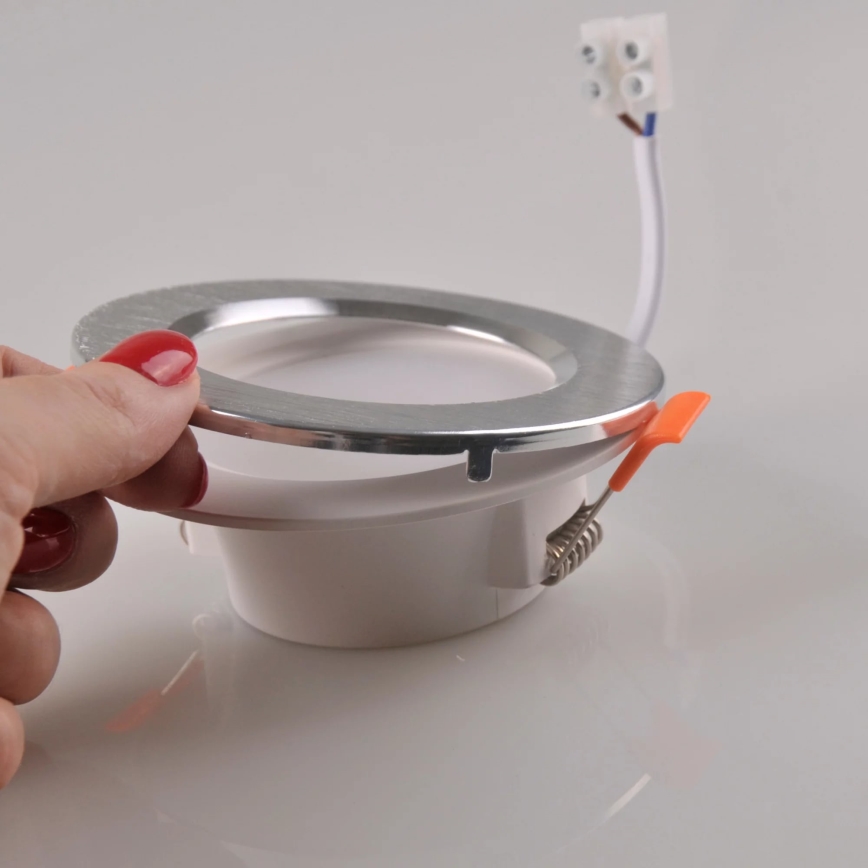 LED upphängd takbelysning ZOE LED/4,8W/230V silver