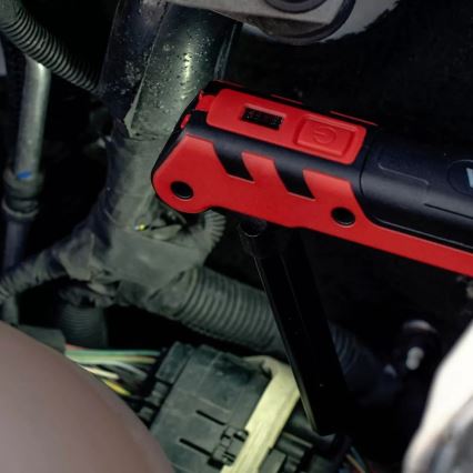 LED Uppladdningsbar arbetsficklampa LED/5W/5V IPX2 360 glansig 2000 mAh