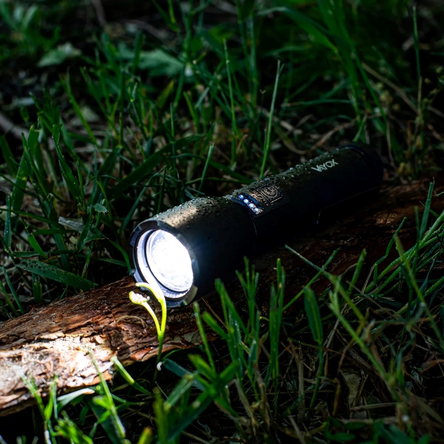 LED Dimbart uppladdningsbart ficklampa LED/20W/5V IPX4 800 lm 2000 mAh