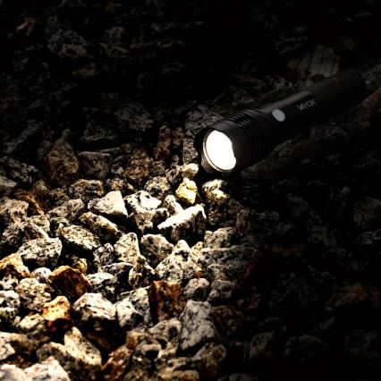 LED uppladdningsbar ficklampa LED/10W/5V IPX4 800 glansig 1200 mAh