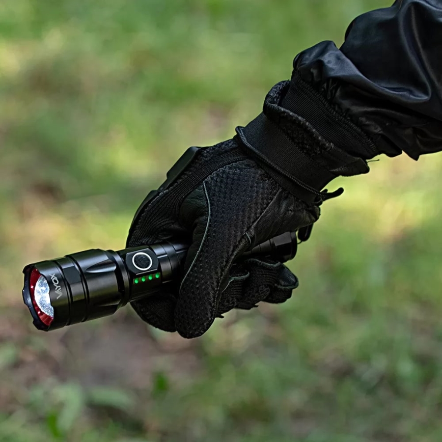 LED Dimbar uppladdningsbar ficklampa med strömbank funktion LED/30W/5V IPX5 1060 glansig 5000 mAh