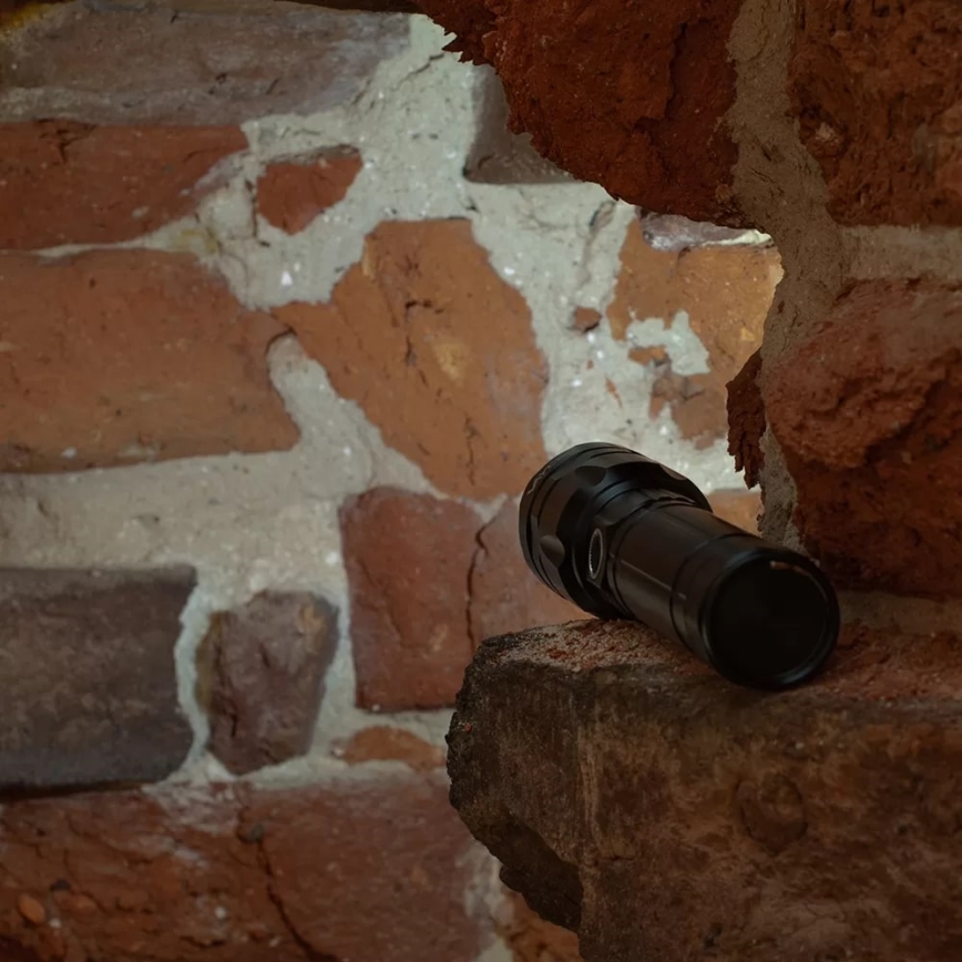 LED Dimbar uppladdningsbar ficklampa med strömbank funktion LED/30W/5V IPX5 1060 glansig 5000 mAh