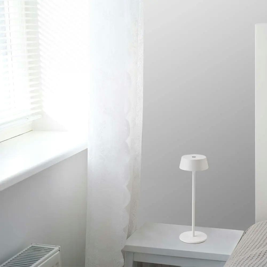 LED Utomhus dimbar touchuppladdningsbar bordslampa LED/2W/5V 4400 mAh IP54 vit