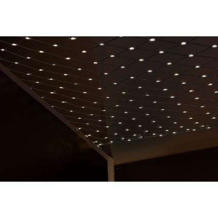 LED Utomhus julgardin NET 240xLED/7,2W/230V 1,5x2 m IP44 varmvit