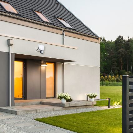 LED Utomhusstrålkastare med sensor LED/10W/230V 5000K IP44