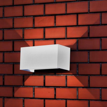 LED utomhusvägglampa LED/24W/230V 4000K IP65 vit