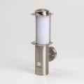 LED utomhusvägglampa med rörelsesensor 1xE27/4,9W/230V IP44 matt krom
