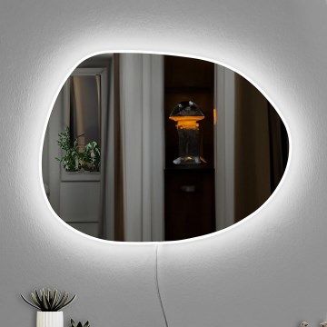 LED Väggspegel med belysning PIAGO 46x60 cm vit