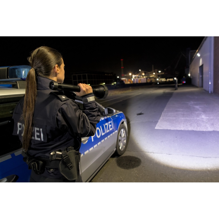 Ledlenser X21R – dimbar uppladdningsbar LED-ficklampa, 5000 mAh, IP54, 5000 lm, 40 h