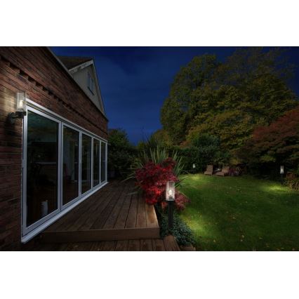 Ledvance - Vägglampa för utomhusbruk AMBER 1xE27/20W/230V IP44