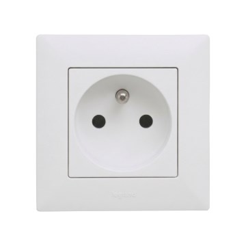 Legrand - Inomhusuttag med ram NILOE STEP 250V vit