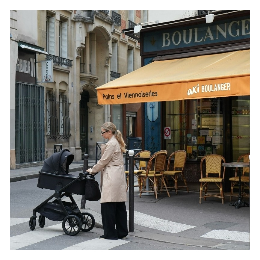 Lionelo - kombinerad barnvagn 3-i-1 LAYLA Svart Onyx