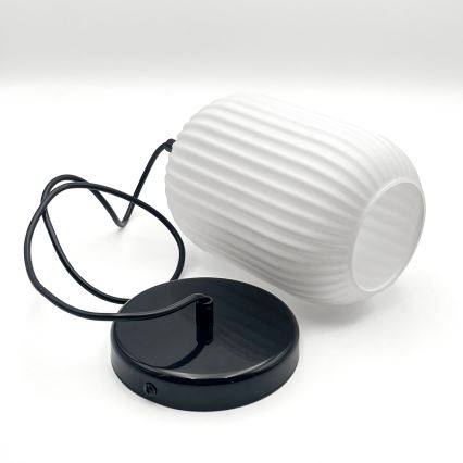 Ljuskrona med textilsladd HARMA 1xE27/15W/230V diameter 14 cm vit/svart