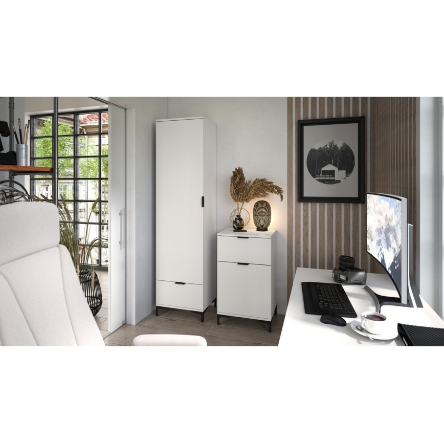 LORA vit byrå med låda