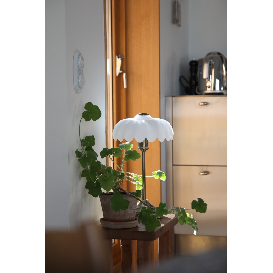 Markslöjd 109179 - Bordslampa KURAGE 1xE27/60W/230V mässing/vit